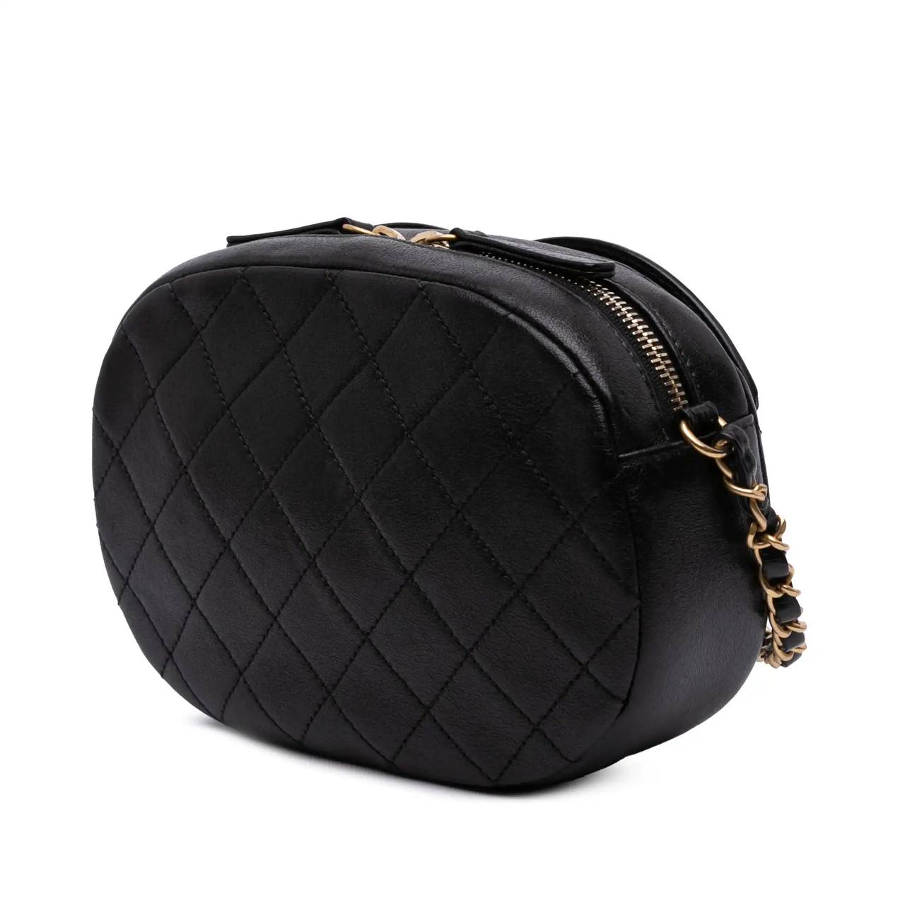 Сумка через плече cc quilted lambskin coco midnight camera bag #5