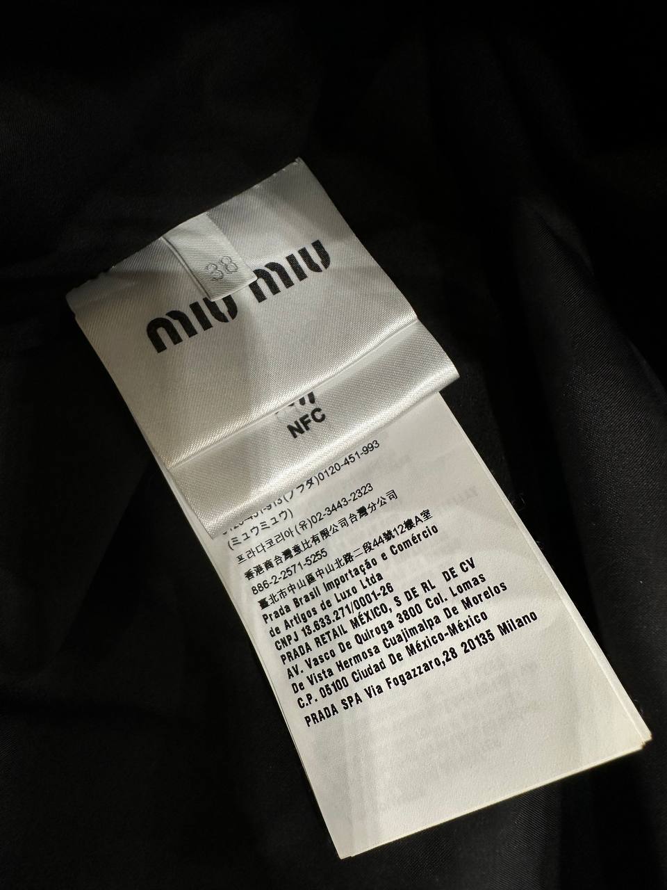 Miu Miu укорочений пуховик з логотипом #8