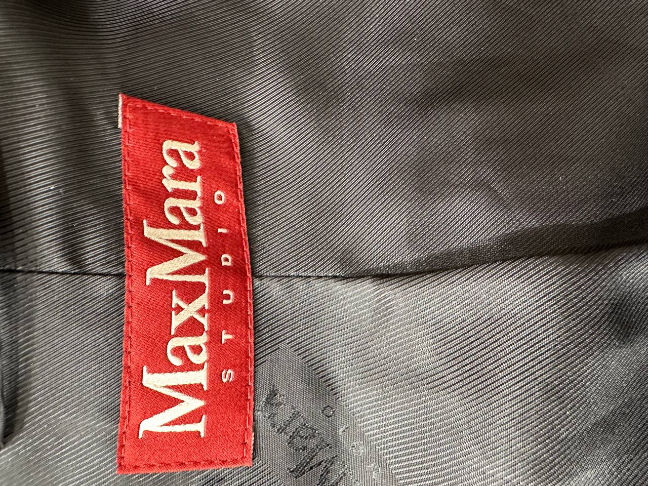 Max Mara полупальто чорне класичне з поясом #4