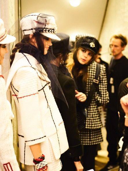 Chanel жакет твідовий білий Hamburg Métiers d’Art 2018 #7