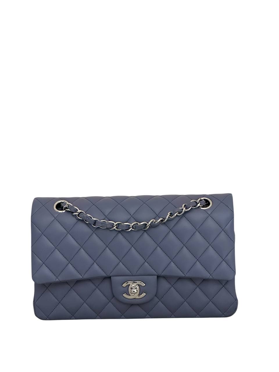 Chanel classic double flap bag medium