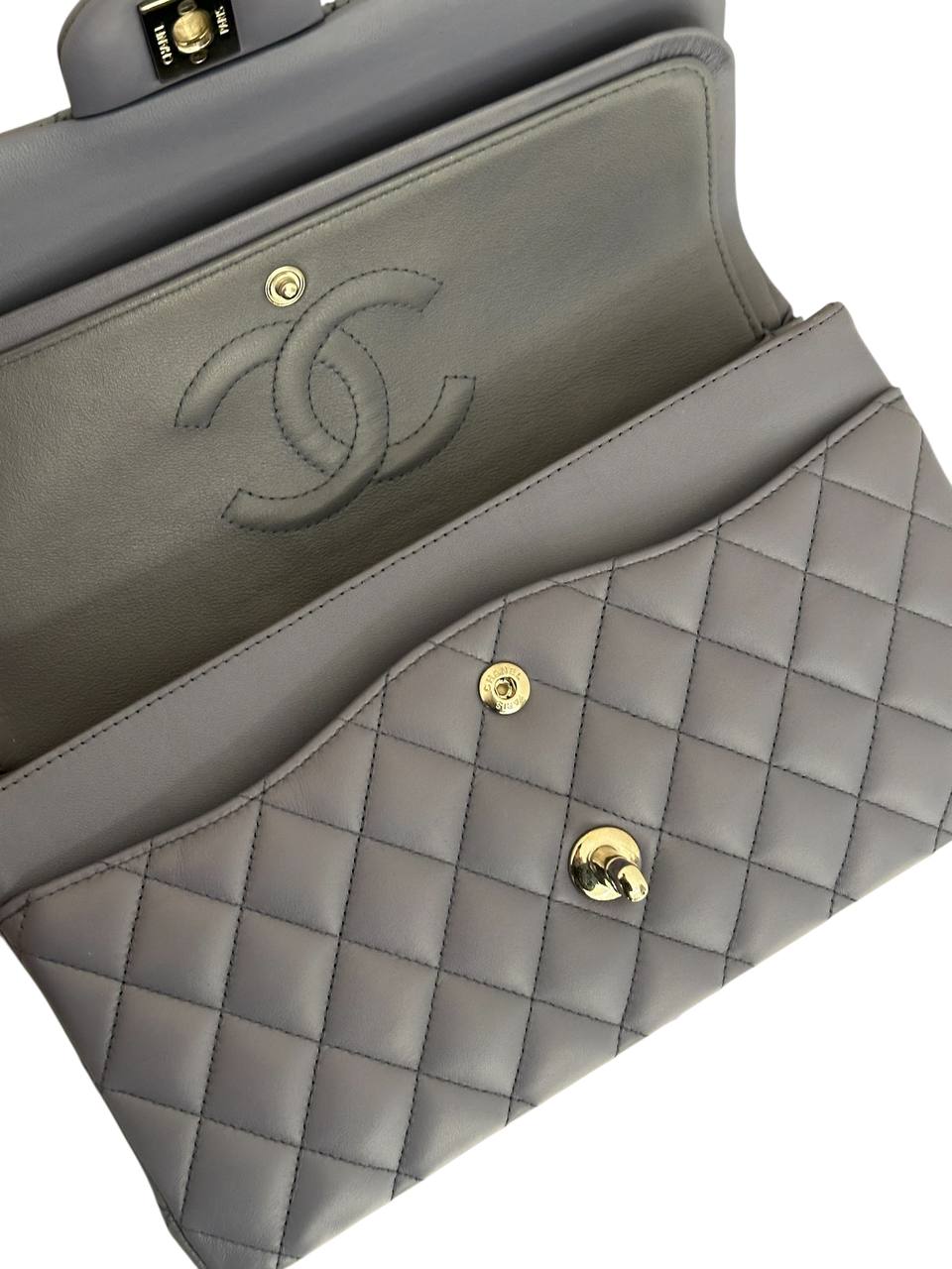 Chanel classic double flap bag medium #6