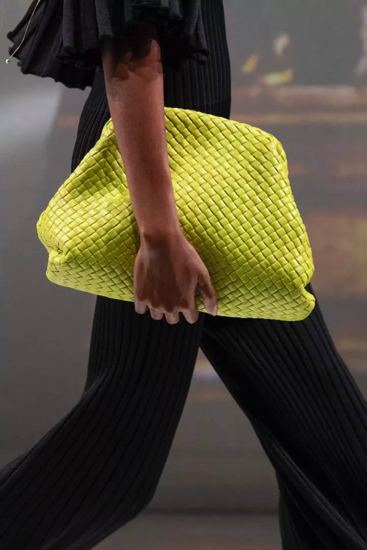 Bottega Veneta шкіряний клатч intrecciato #2