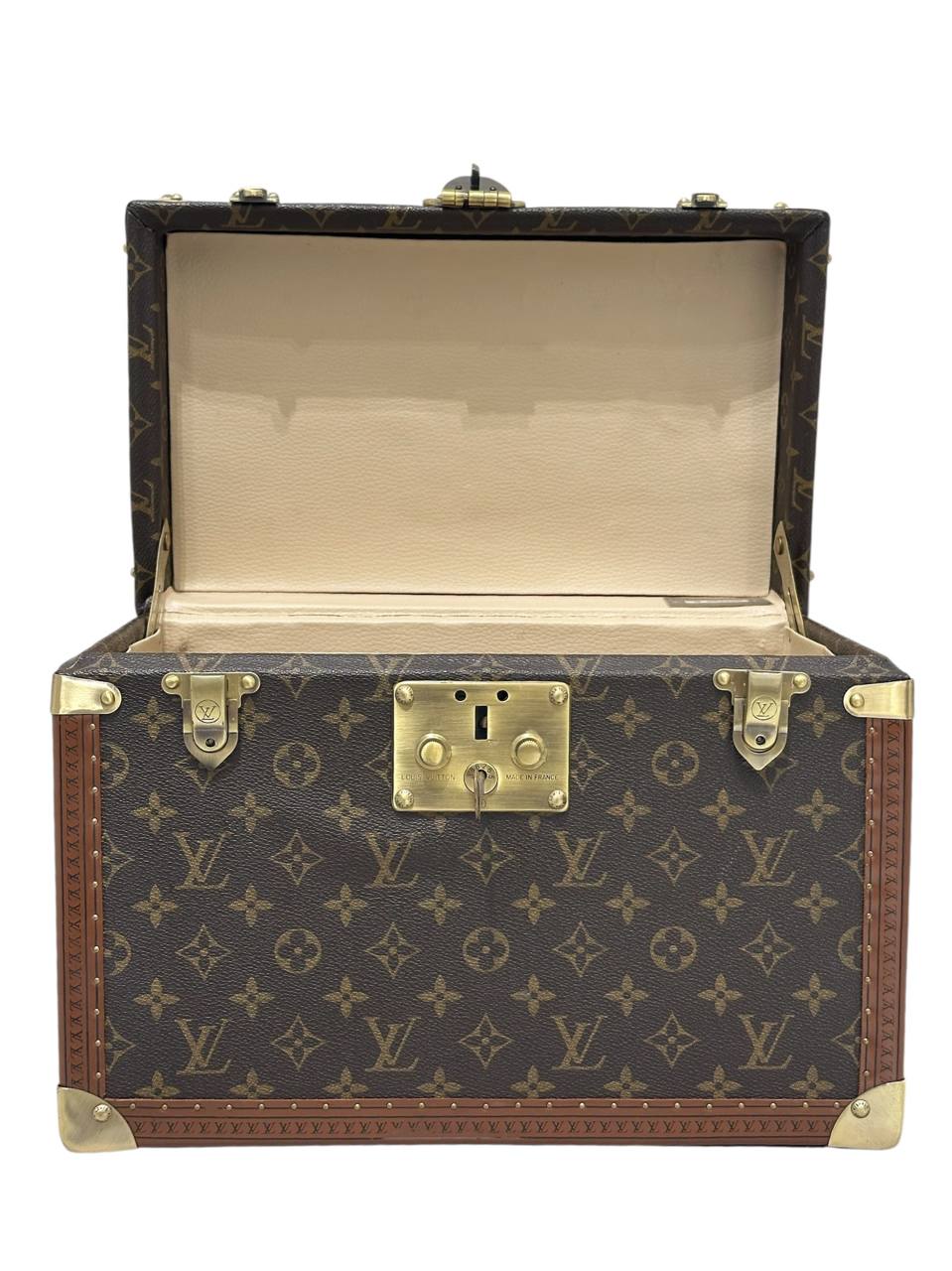 Louis Vuitton б’юті кейс #3