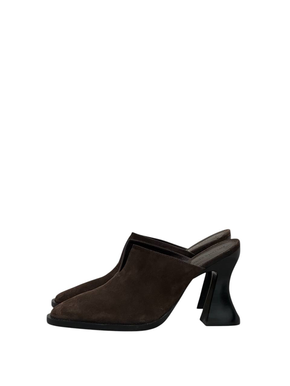Bottega Veneta мюлі на підборах