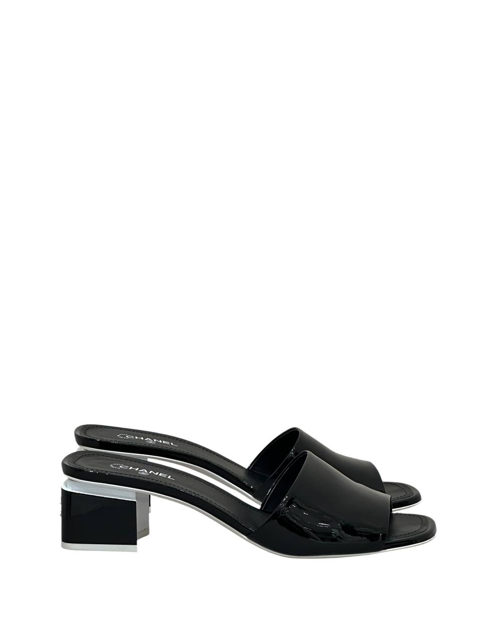 Chanel лакові мюлі на підборах #5