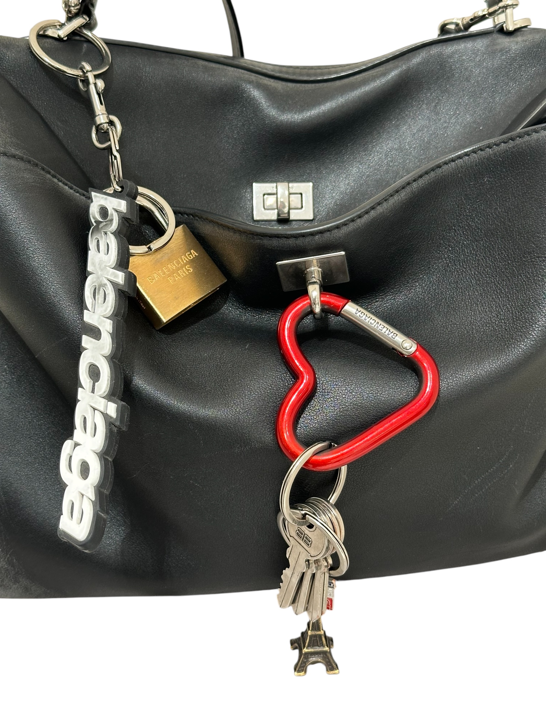 Balenciaga шкіряна сумка з декоративними підвісами #15