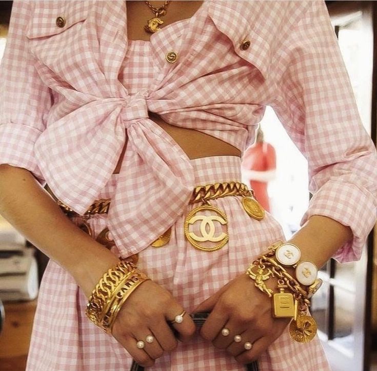 Колекція аксесуарів від Chanel